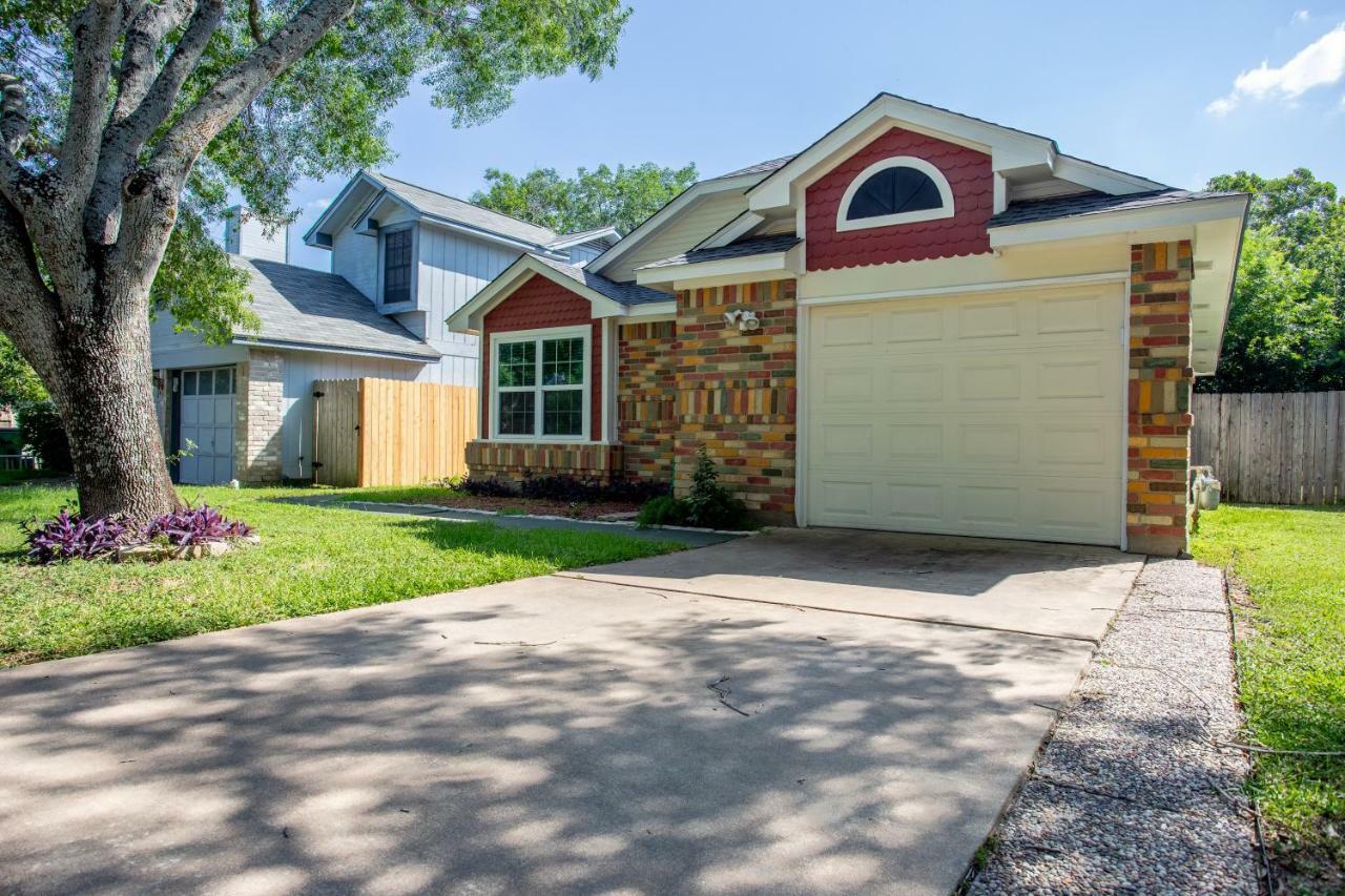 Comfortable, Family And Business Friendly 2Bd/2Ba House In North Austin Extérieur photo